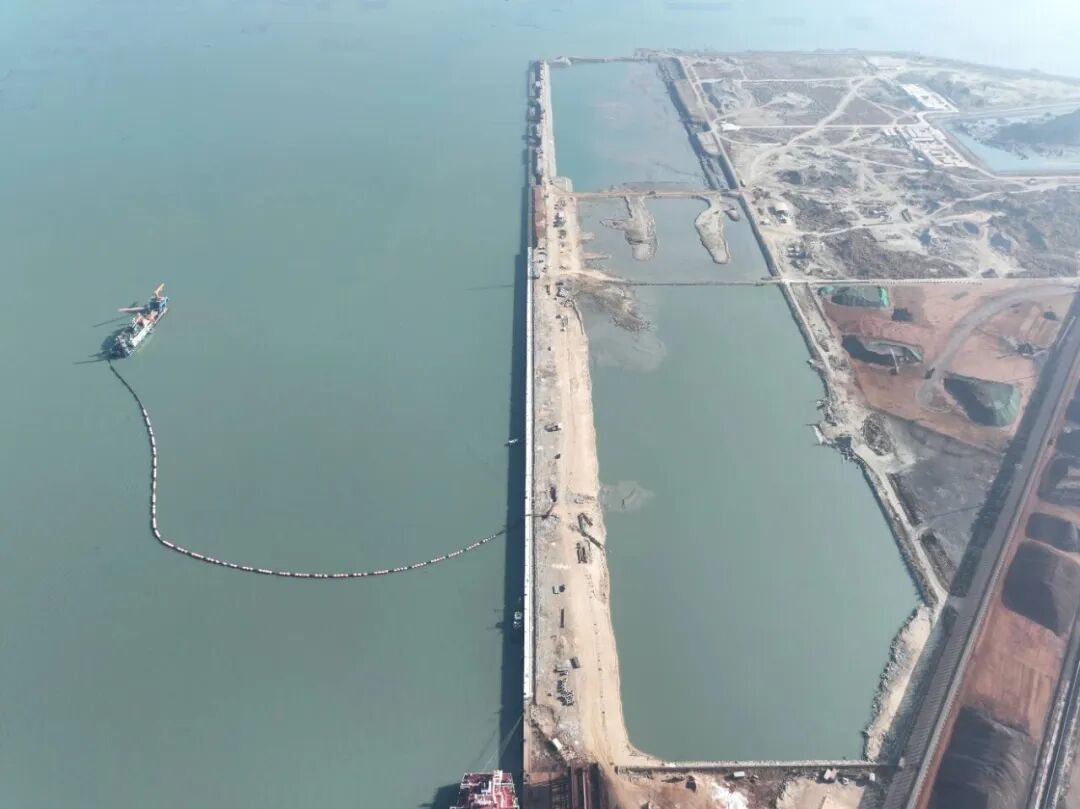 开门红丨湄洲湾港东吴港区罗屿作业区11号12号泊位工程（一期工程）项目顺利通过预验收