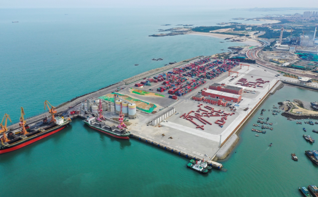 泉州港泉州湾港区锦尚作业区2泊位扩建及4泊位工程道路堆场等4个单位