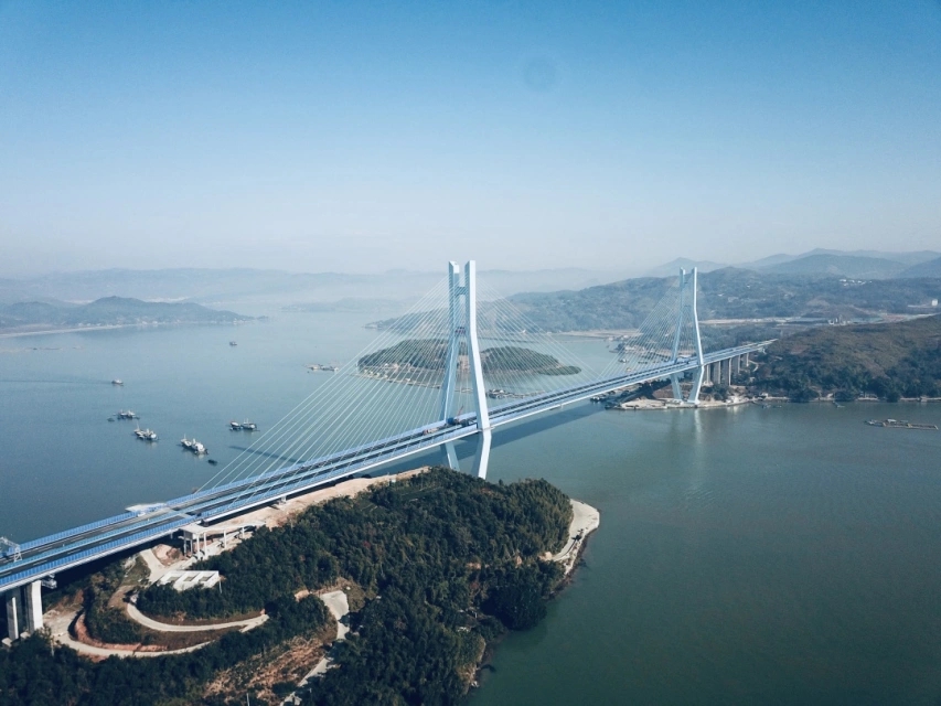 宁德沙埕湾跨海高速公路正式通车试运营